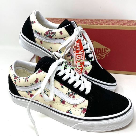 🌸Sale🌸 VANS Old Skool Ditsy Floral Women’s Sneakers Roses Pattern VN0A38G116Z - Picture 9 of 11